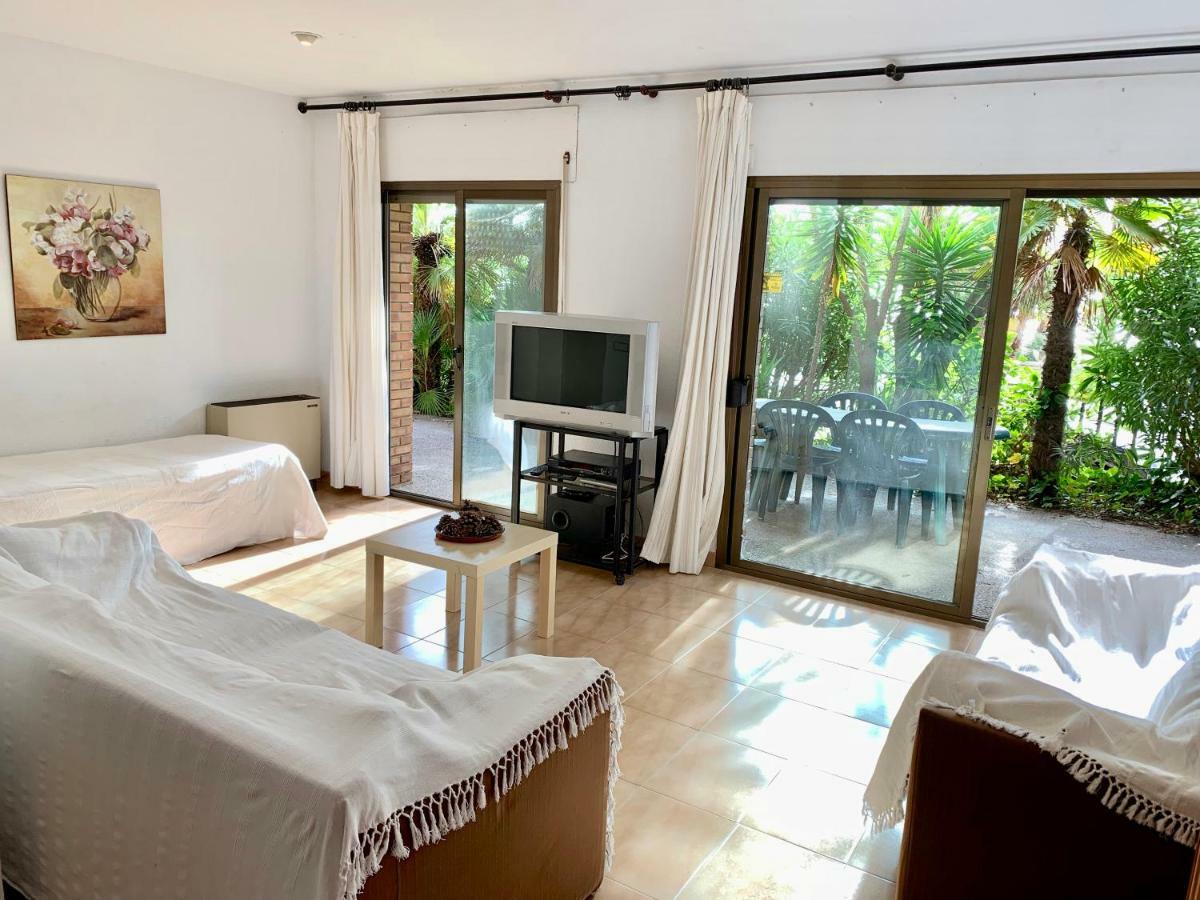 Apartamento - Wifi Free - Frente Al Mar Салоу Экстерьер фото