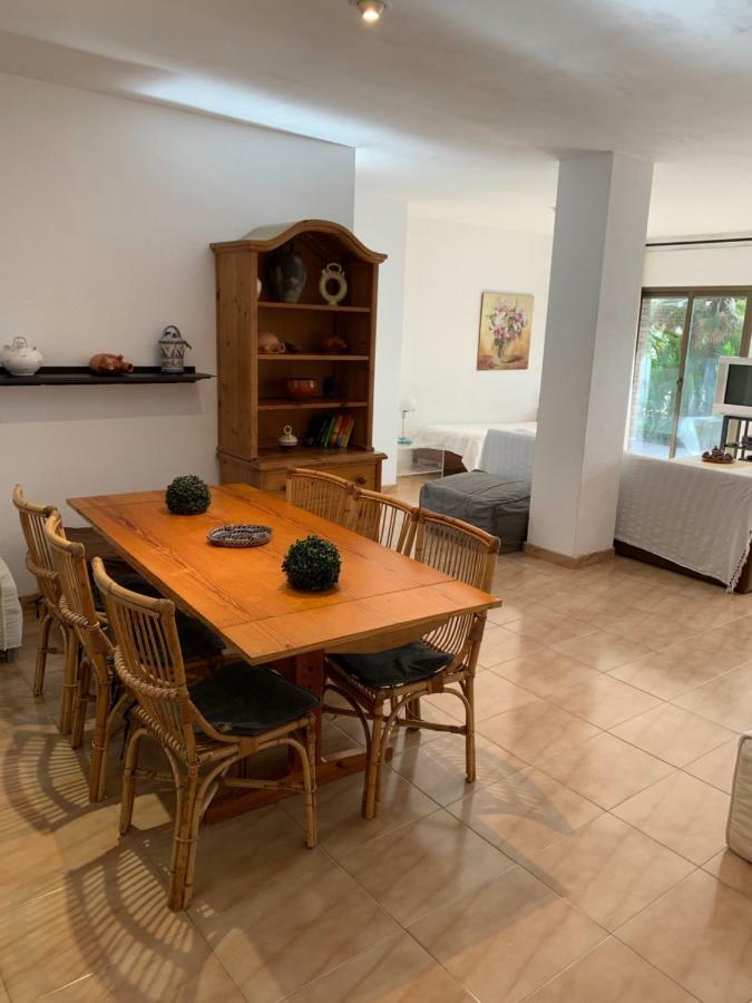 Apartamento - Wifi Free - Frente Al Mar Салоу Экстерьер фото